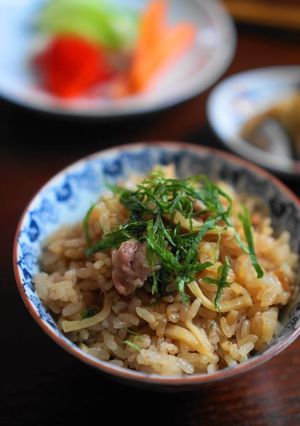 夏バテにも♪新生姜と豚肉の炊き込みご飯-レシピのメイン写真