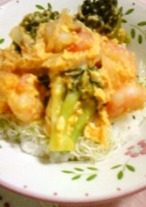 子供も食べれる＾＾エビチリ玉子丼♪-レシピのメイン写真