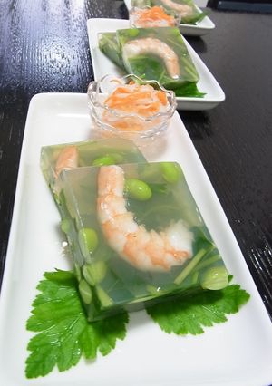 お洒落に☆海老と三つ葉の寒天寄せ-レシピのメイン写真