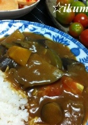 茄子とズッキーニとトマトの夏野菜カレー-レシピのメイン写真