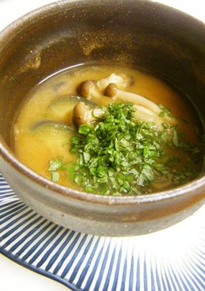 青じその味噌汁-レシピのメイン写真