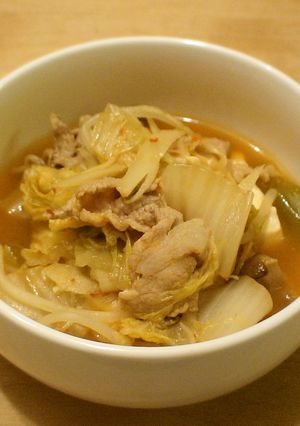 歯ごたえがたまらない！キムチ鍋ごぼう入り-レシピのメイン写真