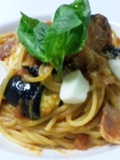 揚げ茄子とモッツァレラのトマトパスタ-レシピのメイン写真