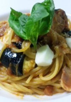 揚げ茄子とモッツァレラのトマトパスタ-レシピのメイン写真