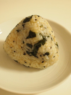 ほんだしで味おむすび-レシピのメイン写真