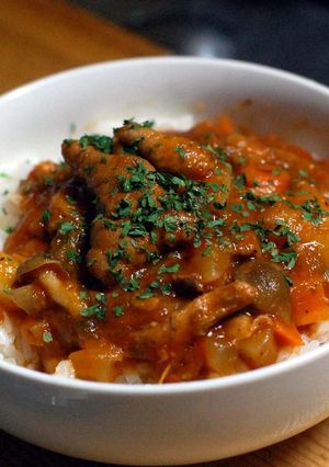モツのトマト煮込み。丼にしても良し！-レシピのメイン写真