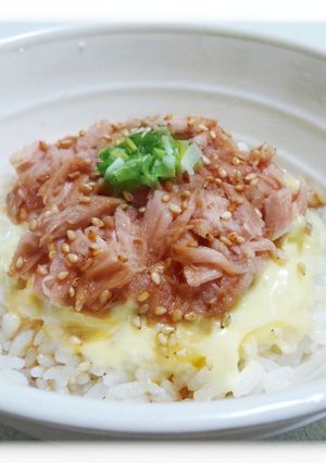 簡単美味☆一人暮らしのツナマヨ丼-レシピのメイン写真