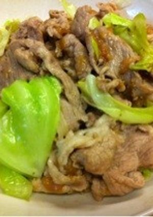 簡単 すぐ出来る 豚肉と梅のキャベツ炒め-レシピのメイン写真