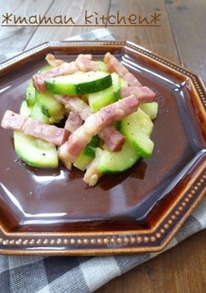 ズッキーニとベーコン♡にんにくチーズ焼き-レシピのメイン写真