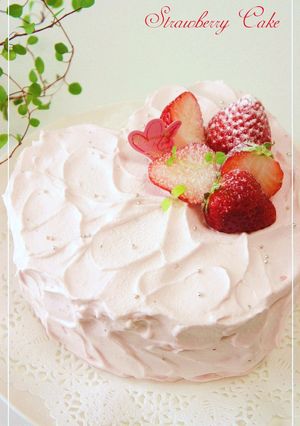 苺のハート♡デコレーションケーキ-レシピのメイン写真
