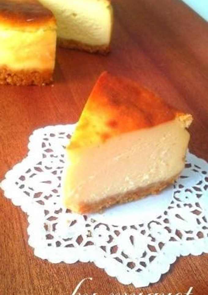 簡単！しっとり濃厚ベイクドチーズケーキ-レシピのメイン写真