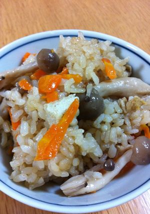 炊き込みしめじご飯-レシピのメイン写真