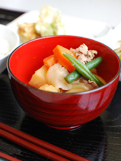 やさしい味の肉じゃが-レシピのメイン写真