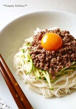 ジャージャー麺風♪甘辛肉味噌乗っけ素麺-レシピのメイン写真