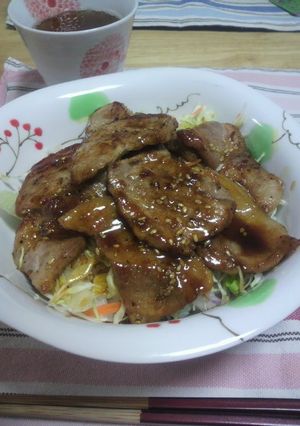 ぶた肉のやき肉丼-レシピのメイン写真