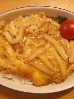 挽肉とかまぼこの卵とじ丼-レシピのメイン写真