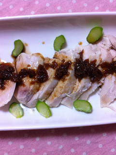 しっとり鶏胸肉レンジ酒蒸しの梅ダレ-レシピのメイン写真