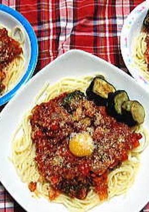 卵を乗せた茄子のミートソースパスタ-レシピのメイン写真