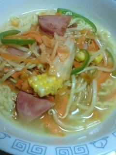 旬の野菜ラーメンキムチのせ♪-レシピのメイン写真