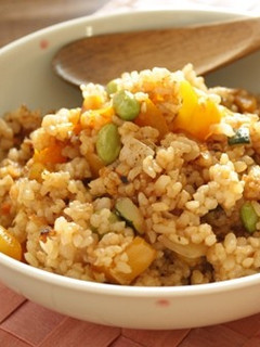 夏野菜のエスニック風チャーハン-レシピのメイン写真