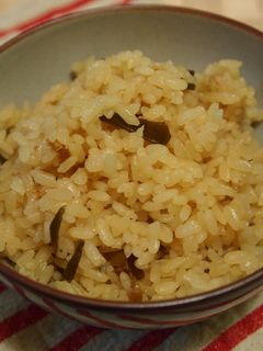 昆布とおかかの炊き込みご飯-レシピのメイン写真