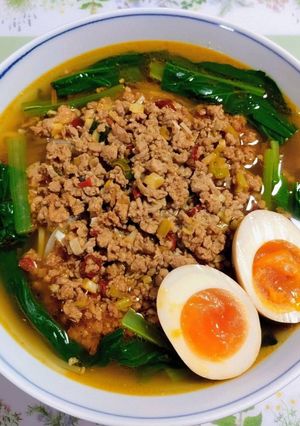 寒い日簡単！豚肉もやし小松菜台湾ラーメン-レシピのメイン写真