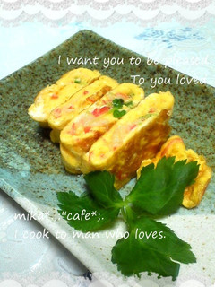朝のオムレツ★かいわれ+カニカマ-レシピのメイン写真