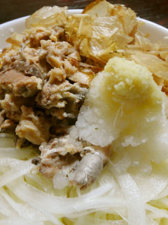 夏のうどん♪サバ缶DEぶっかけうどん-レシピのメイン写真