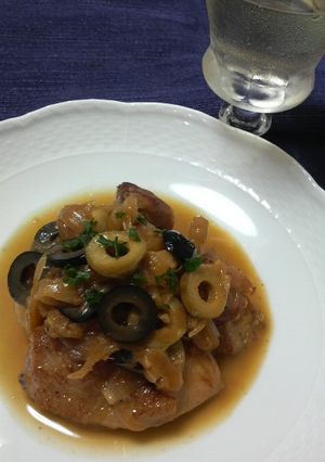 オリーブの入った♪鶏肉の煮込み♪-レシピのメイン写真