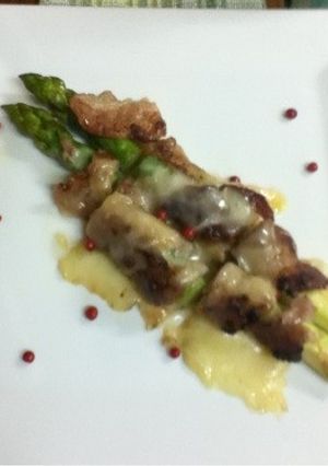 簡単すぎ!アスパラと豚バラマキマキチーズ-レシピのメイン写真