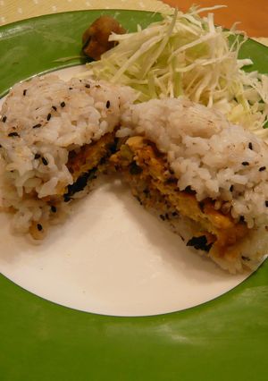 ゴーヤ入り鶏の照り焼きライスバーガー-レシピのメイン写真