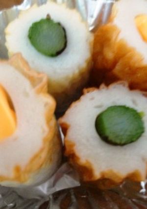 お弁当の隙間に切れてるチーズちくわ-レシピのメイン写真