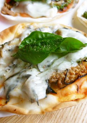 【ゴーヤ&ひじき】ミニピザ♥イタリアン-レシピのメイン写真