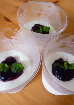 練乳と生クリームで簡単濃厚レアチーズ-レシピのメイン写真