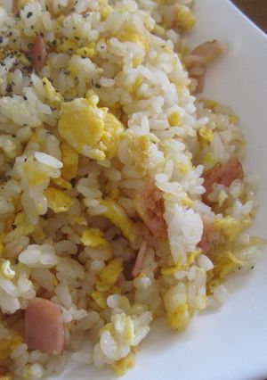 材料これだけ!?お店のチャーハン-レシピのメイン写真