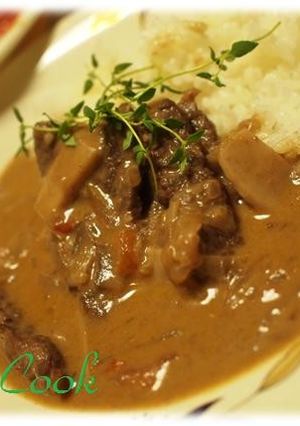 意外と簡単！おもてなしビーフストロガノフ-レシピのメイン写真