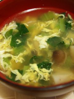 とろっと小松菜たまごの中華スープ-レシピのメイン写真