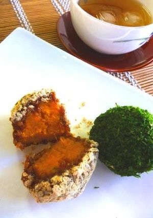 かぼちゃ餡の味噌おはぎ-レシピのメイン写真