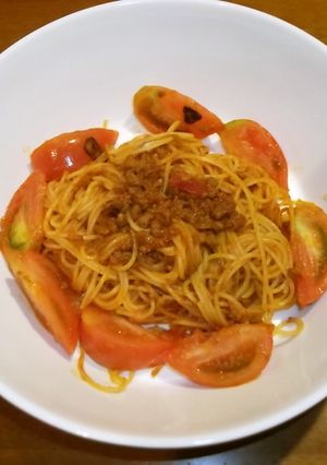 簡単ミートソースのトマト和えパスタ-レシピのメイン写真