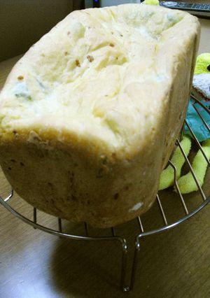 *HB* バジリコチーズパン-レシピのメイン写真