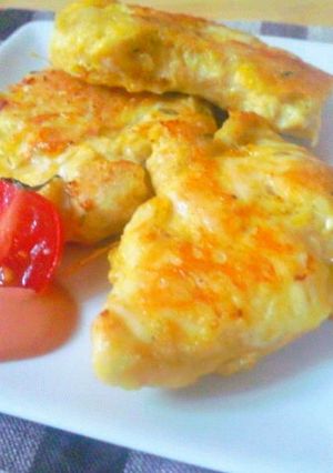 お弁当に☆カレー風味のやわらか鶏胸ピカタ-レシピのメイン写真