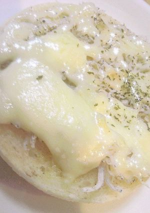 カリカリじゃこの絶品マフィン-レシピのメイン写真