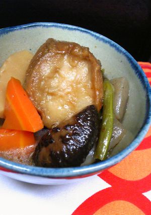 宮城県の郷土料理♪油麩の煮物-レシピのメイン写真