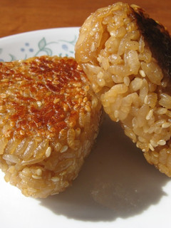 ツヴェ家の焼きおにぎり-レシピのメイン写真
