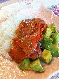 サーモンとアボカドのマリネ丼-レシピのメイン写真