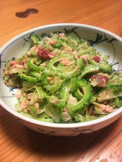 簡単☆ゴーヤの梅肉ツナあえ-レシピのメイン写真