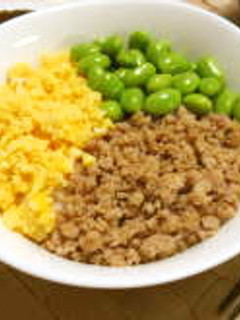 枝豆の三色丼-レシピのメイン写真