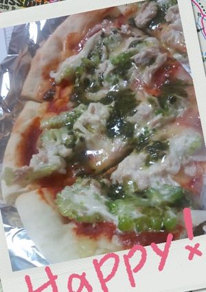 お酒のおつまみに！意外とイケるゴーヤピザ-レシピのメイン写真