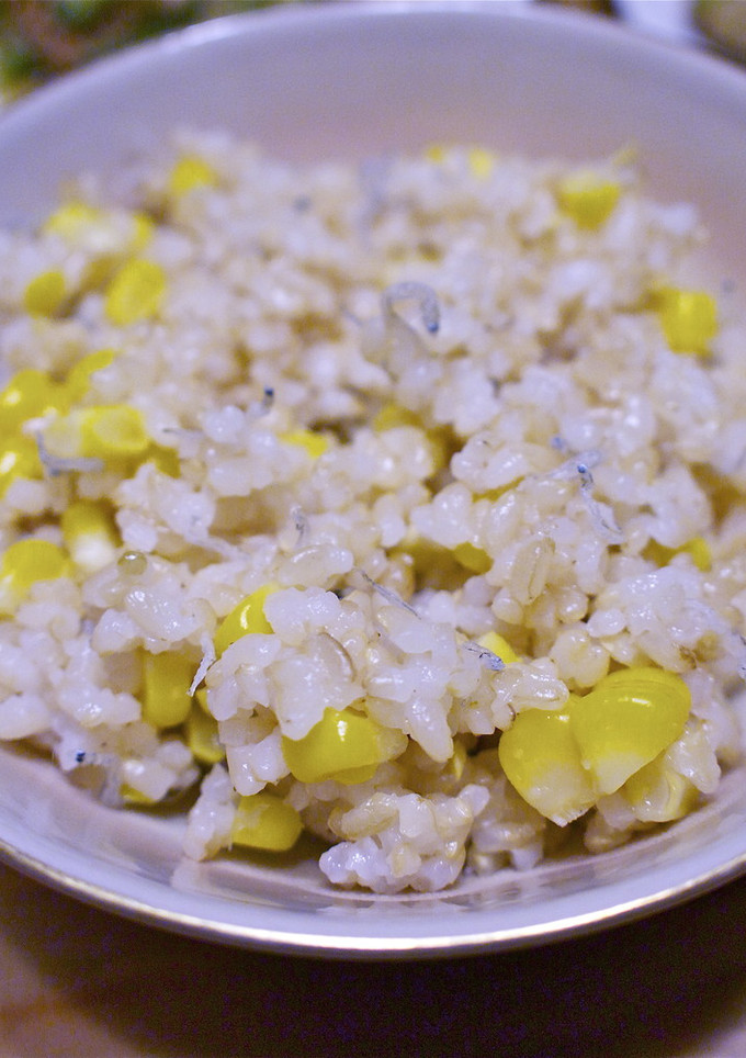 とうもろこしとじゃこの混ぜご飯-レシピのメイン写真