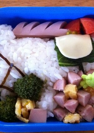 ホワイトソース弁当（アンパンマン）-レシピのメイン写真